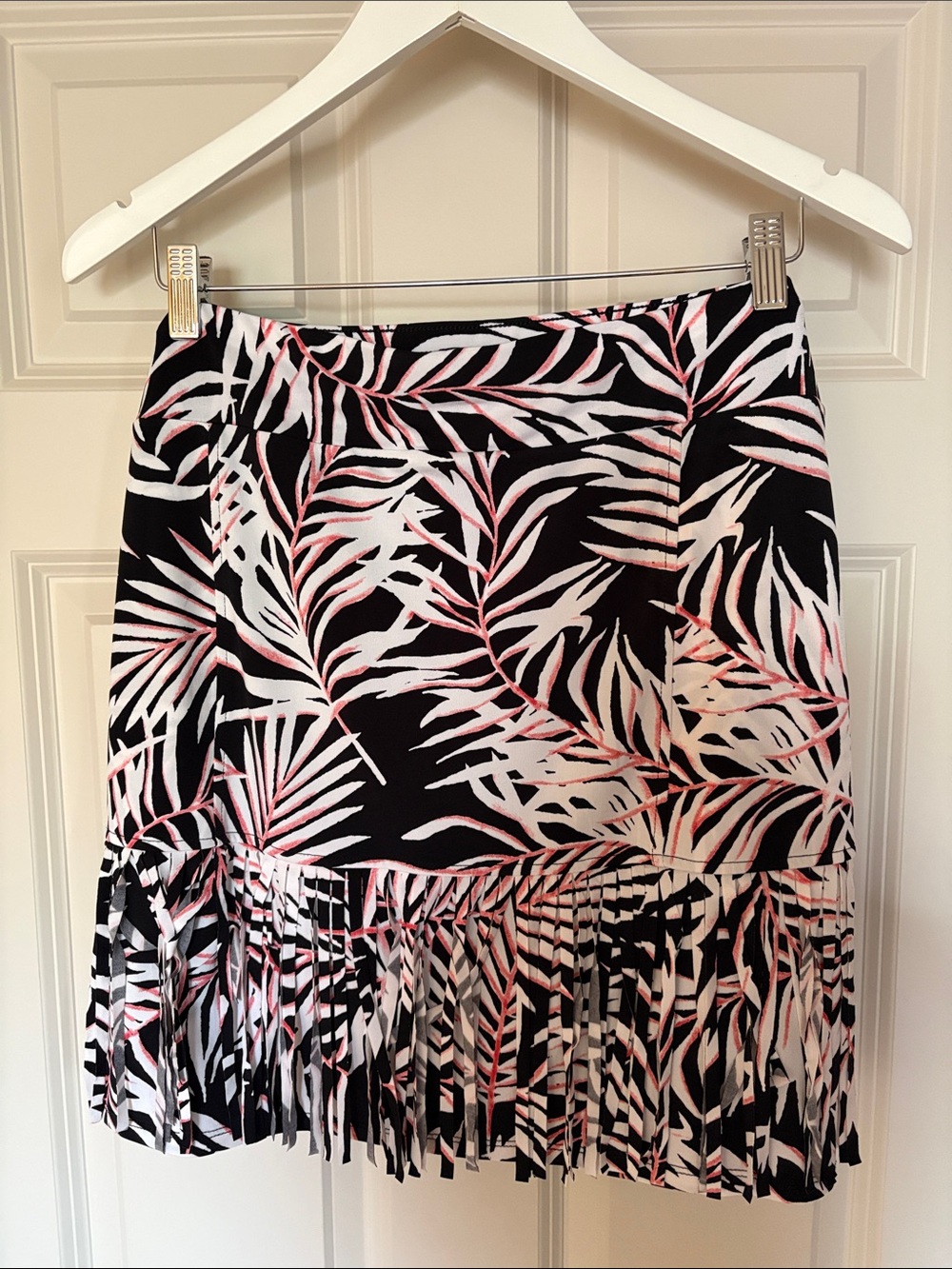 Chico's Black White and Pink Tropical Print Fringe Skort